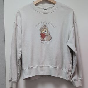 Uniqlo Cream Sweater with Bear Design